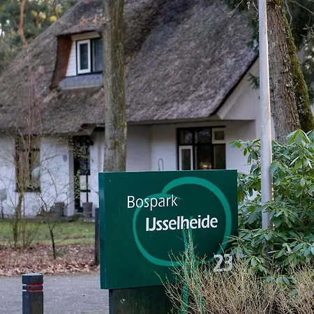 Boshuisje Holiday home *