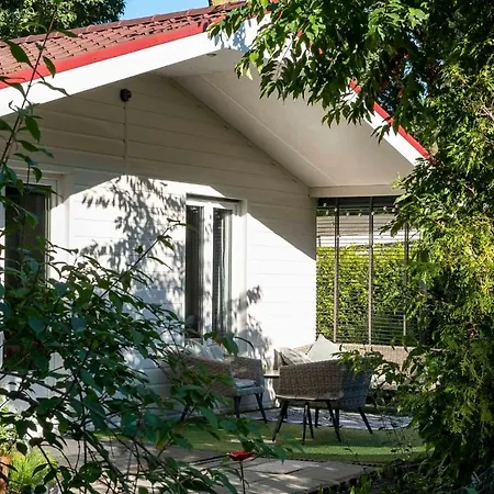 Boshuisje * Hattemerbroek